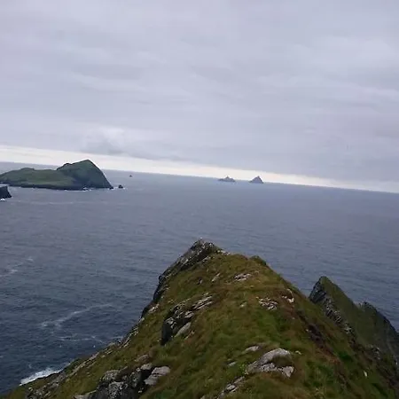 Skellig View Sunset Cliffs View Appartamento *