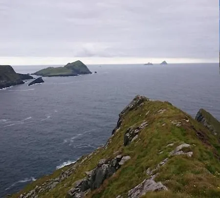 Skellig View Sunset Cliffs View Apartment *